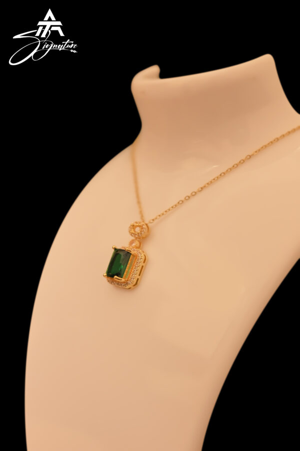 Majestic Emerald Rhinestone Zircon Locket Chain - Image 3